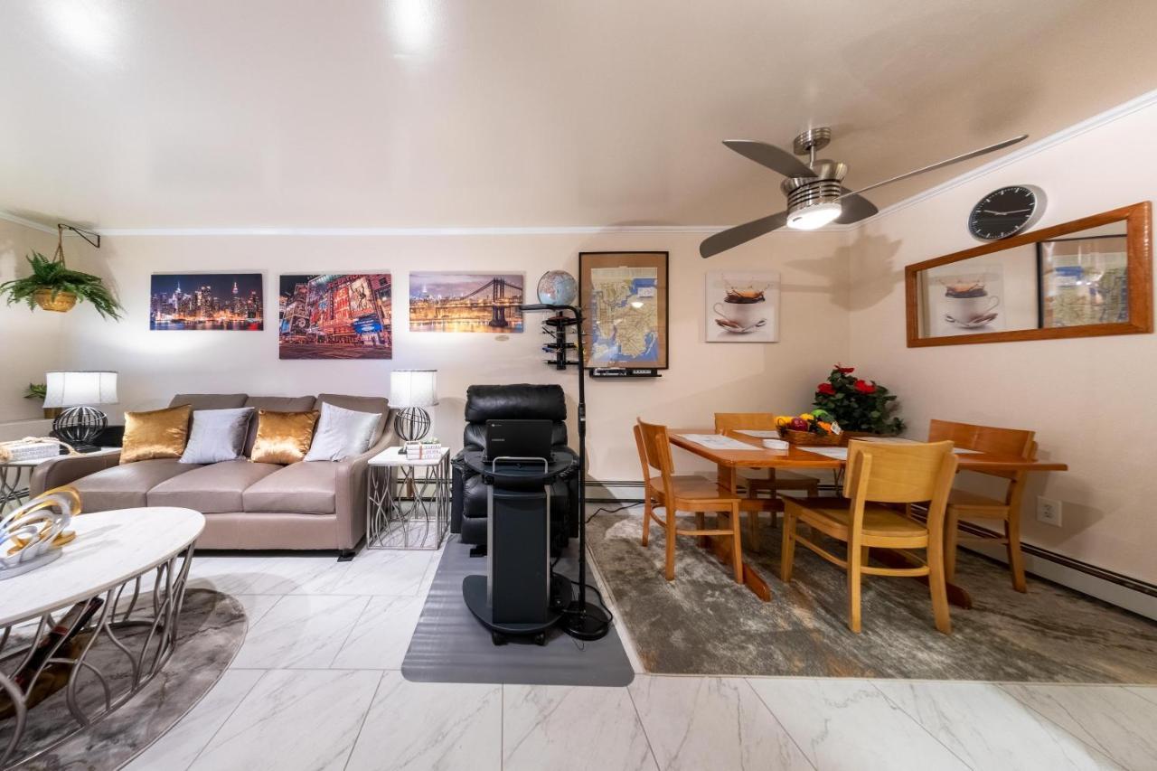 Two Bedrooms Apartment Manage And Supervise By Host Endless Features Amenities Dishwasher Washer Dryer Best Wifi Internet Services By Verizon Fios 960 Upload 960 Download Bi Monthly Free Housekeeping Services Huge 10000 Square Footage New York Dış mekan fotoğraf