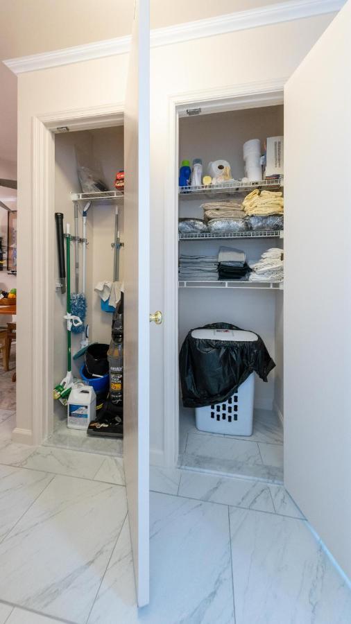 Two Bedrooms Apartment Manage And Supervise By Host Endless Features Amenities Dishwasher Washer Dryer Best Wifi Internet Services By Verizon Fios 960 Upload 960 Download Bi Monthly Free Housekeeping Services Huge 10000 Square Footage New York Dış mekan fotoğraf