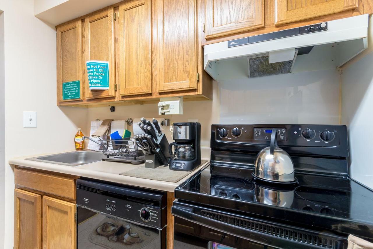 Two Bedrooms Apartment Manage And Supervise By Host Endless Features Amenities Dishwasher Washer Dryer Best Wifi Internet Services By Verizon Fios 960 Upload 960 Download Bi Monthly Free Housekeeping Services Huge 10000 Square Footage New York Dış mekan fotoğraf