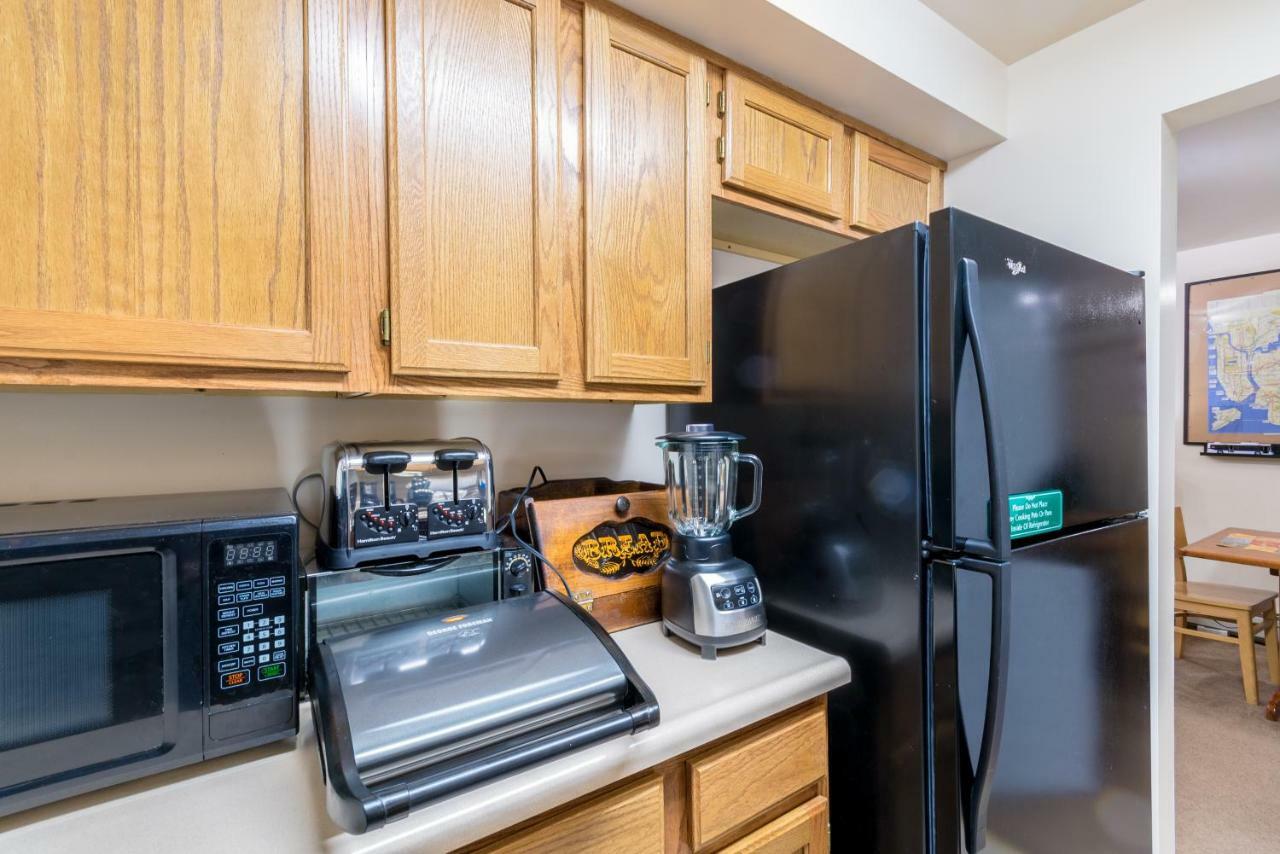 Two Bedrooms Apartment Manage And Supervise By Host Endless Features Amenities Dishwasher Washer Dryer Best Wifi Internet Services By Verizon Fios 960 Upload 960 Download Bi Monthly Free Housekeeping Services Huge 10000 Square Footage New York Dış mekan fotoğraf